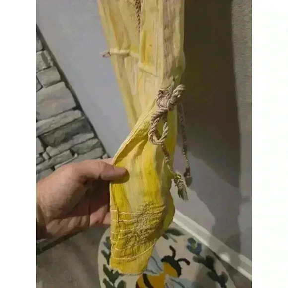 Anthropologie Women's M Yellow Floral Embroidered Sleeveless Tunic Blouse Boho - Picture 2 of 7